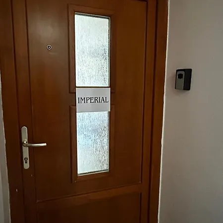 Imperial Apartman Gyor Exterior photo